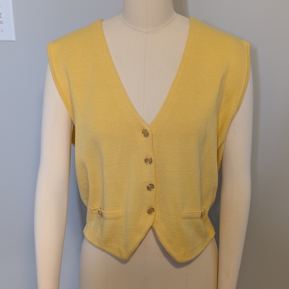 NWT Talbots Vintage Yellow Gold Button-Front Part Wool Sweater Vest Size Medium - Picture 2 of 6